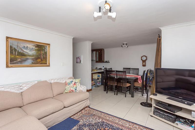 3 Bedroom Property for Sale in Waves Edge Western Cape